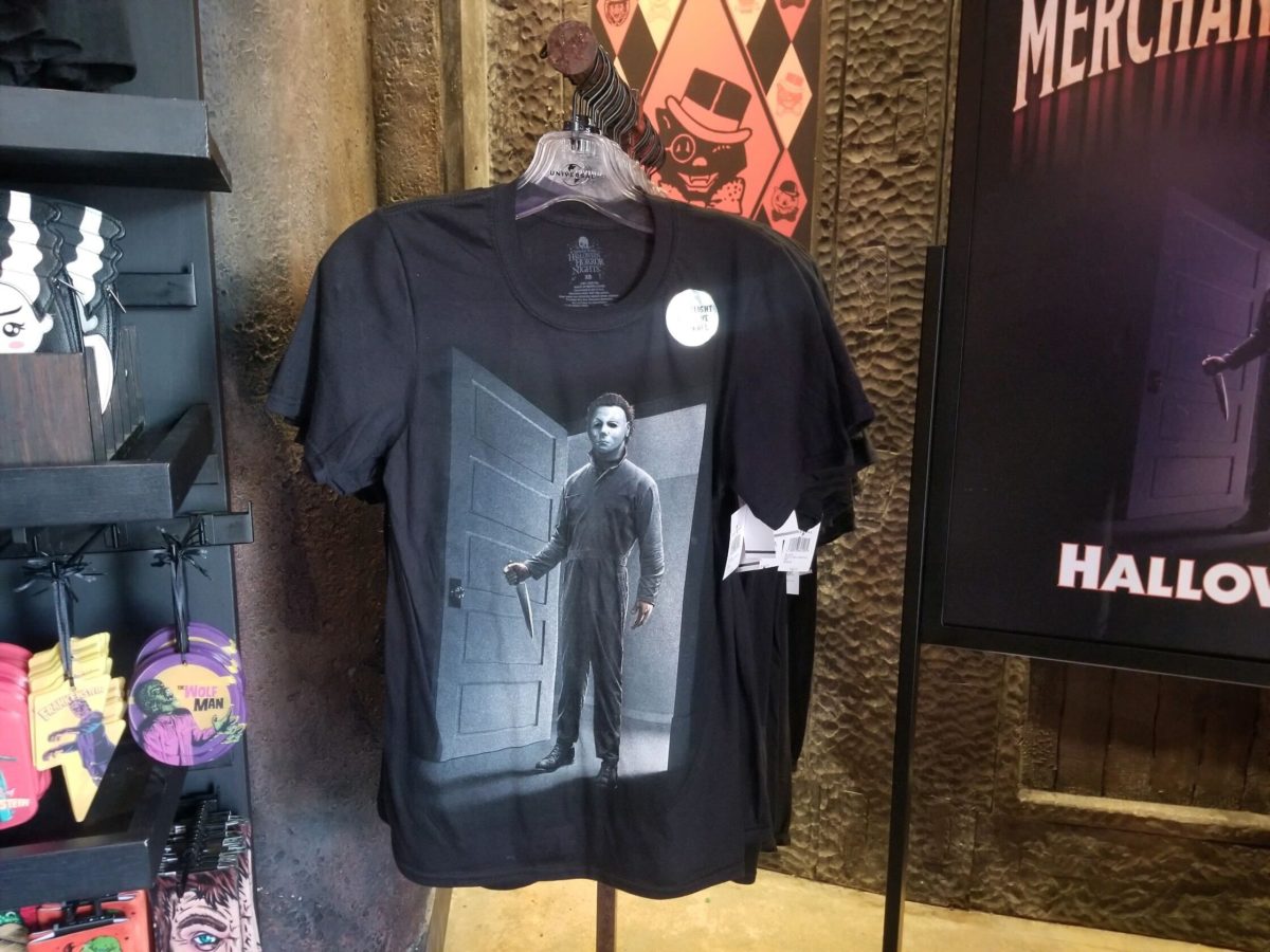 The Theme Parks, Amusement Parks, and Themed Entertainment Thread - Page 3 Halloween-horror-nights-31-michael-myers-t-shirt-2-1200x900